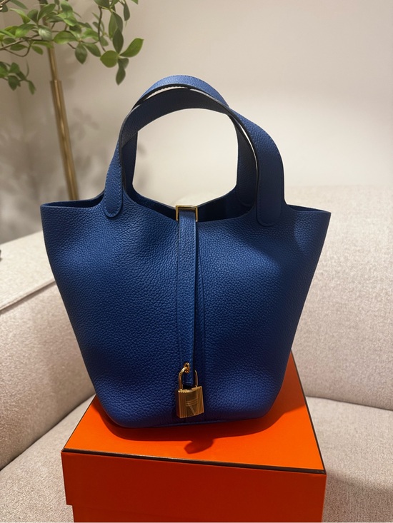 Hermes Handbags - Hermes Picotin 18